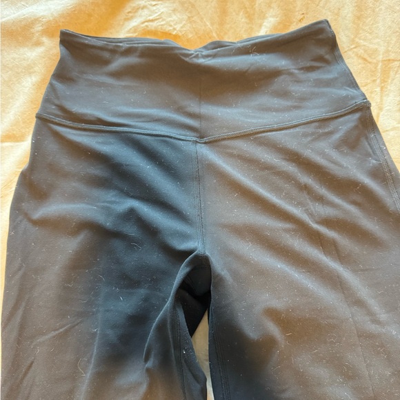 Lululemon Groove Nulu Super-High-Rise Flared Pant - Size 6 - Picture 9 of 9